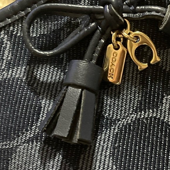 Coach Carson Blue Signature Denim Espadrilles, Size 8.5, NWOT - Picture 11 of 13